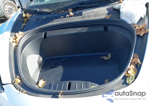 2020 Tesla Model 3 Standard Range Plus Rear-Wheel Drive/Standard Range Rear-Wheel Drive z USA, uszkodzony, nr VIN 5YJ3E1EA2LF709895